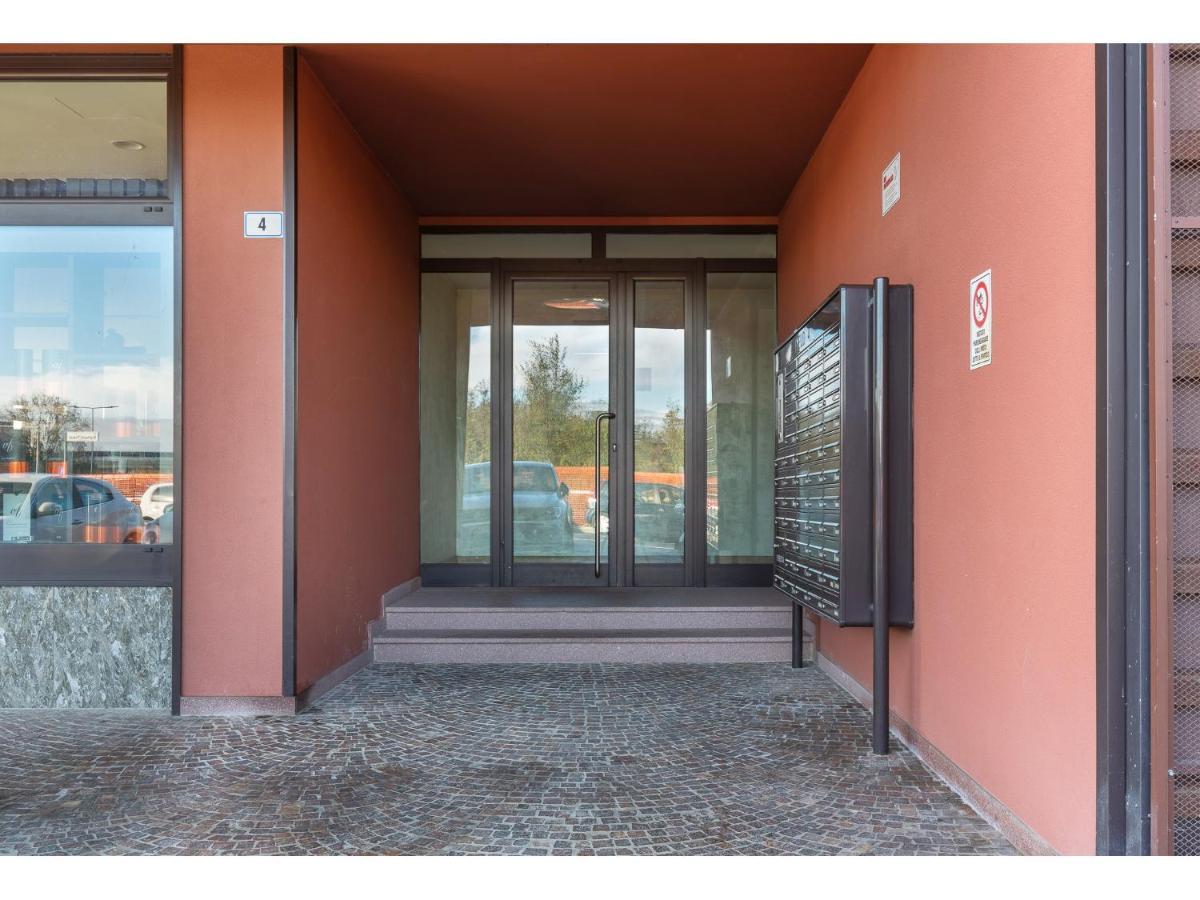 Lazzaretto A 5 Min Dall'Aeroporto Apartment Bologna Luaran gambar